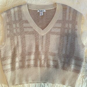 Cream V-Neck Sweater Vest